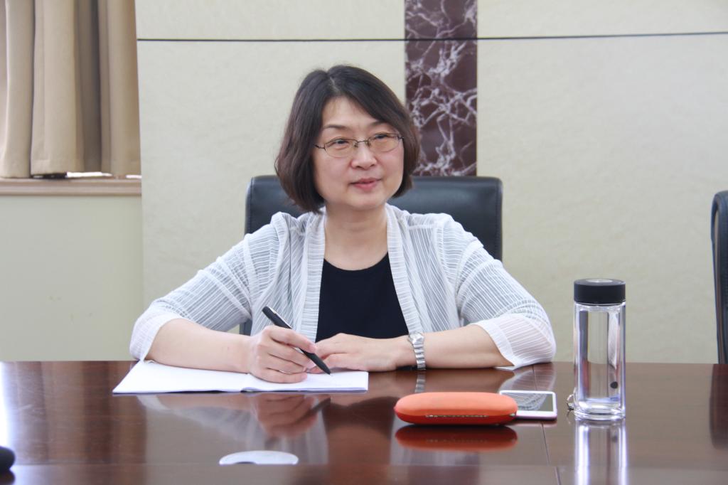 副校长王霞讲话