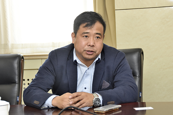 时代精英教育创始人毕卓然讲话