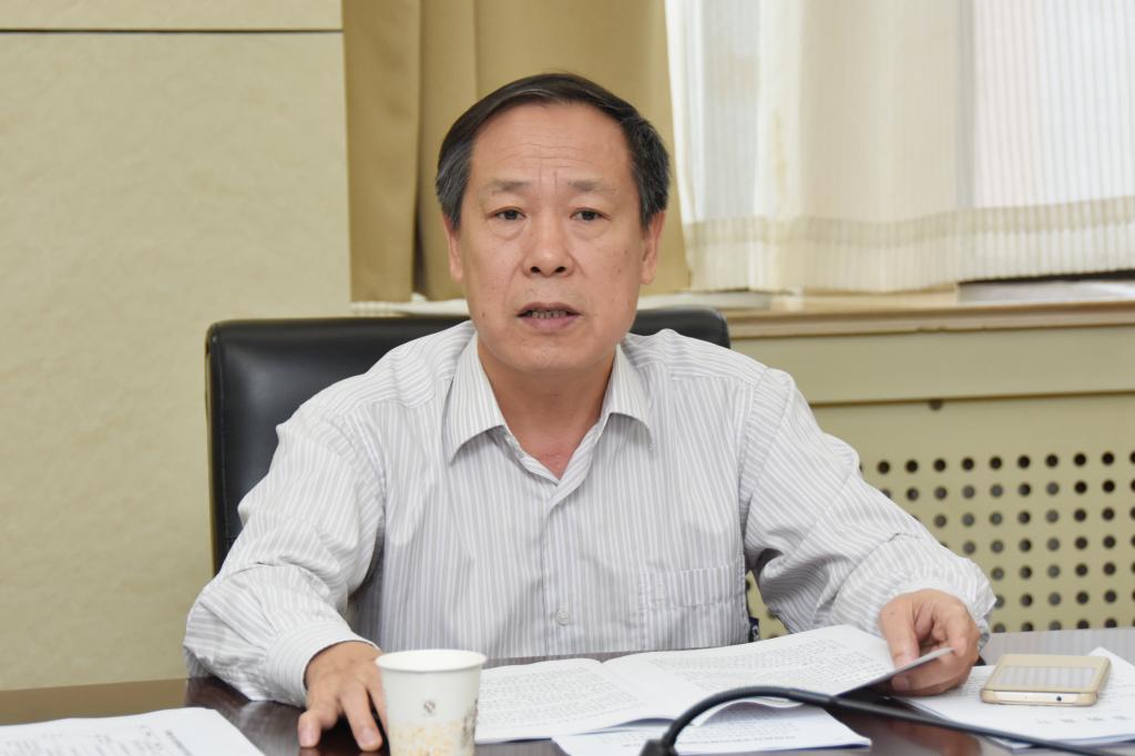 副校长那个苗双虎讲话